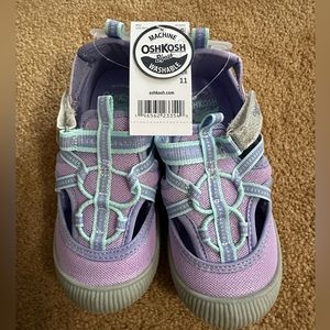 Oshkosh lavender purple bumper toe sneaker sandal